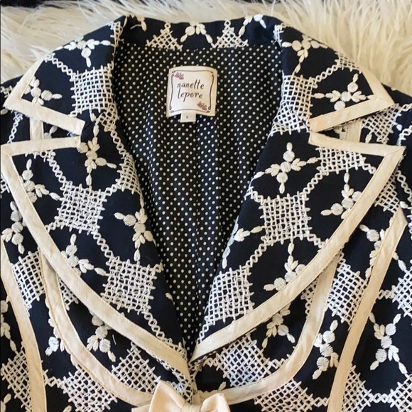 Nanette Leopore work to dinner coat - Picture 10 of 10